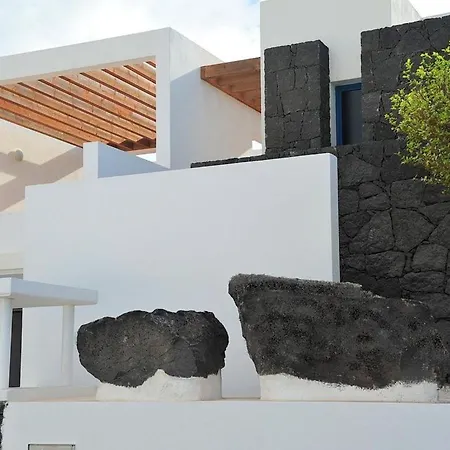 Villa Miramar A10 Beautiful Modern With Private Heated Pool Wifi